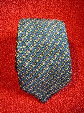 Hermes Paris Blue Yellow White Horseshoe Geometric  Pattern Tie Vintage
